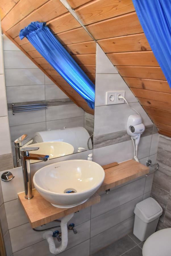 הוילה שיופוק Lenart House 2 מראה חיצוני תמונה