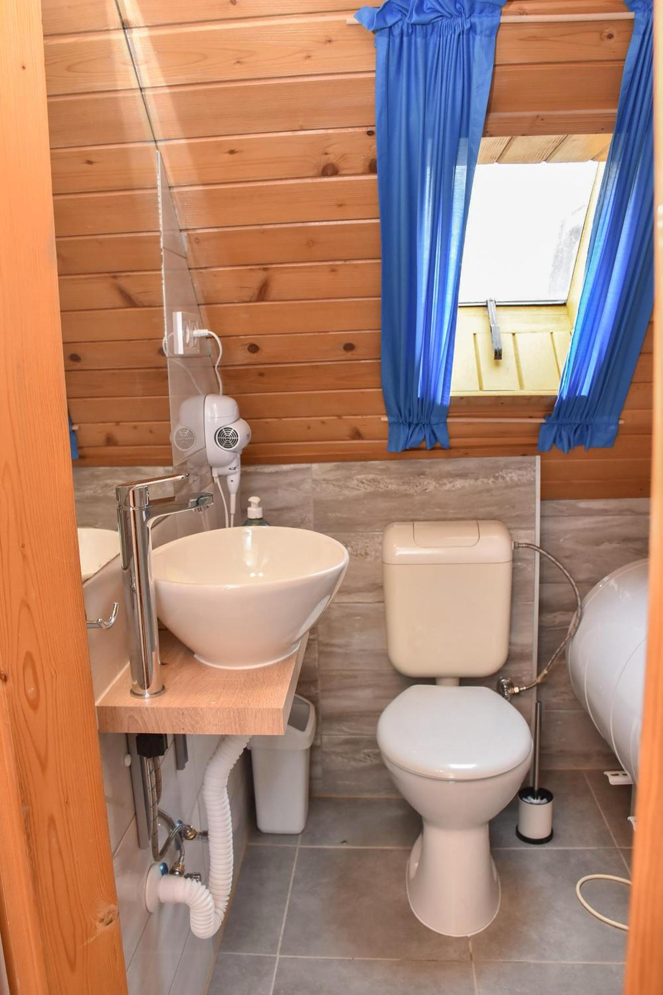 הוילה שיופוק Lenart House 2 מראה חיצוני תמונה